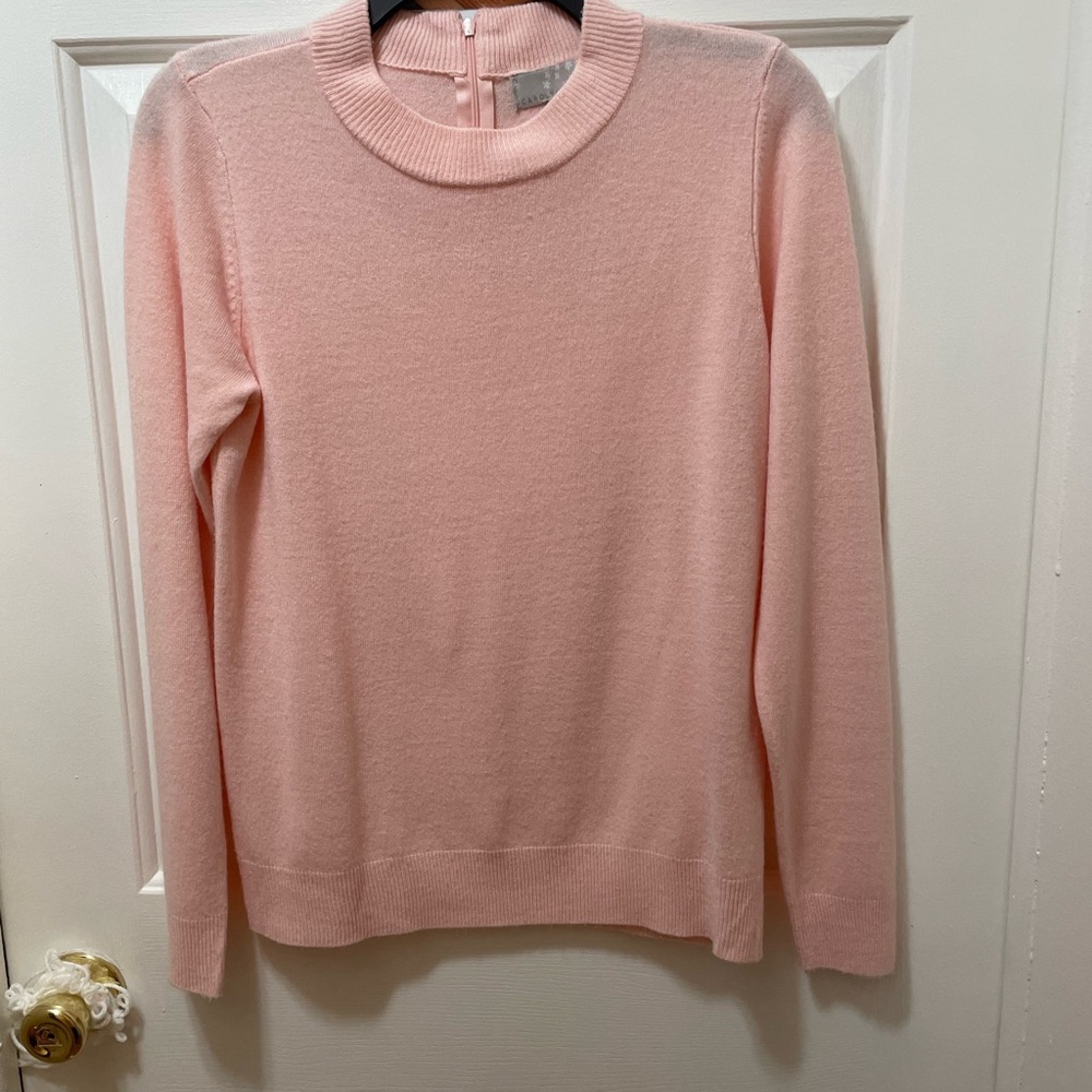 Pink crew neck sweater size small